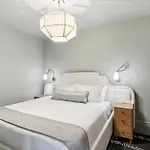 Perle Aparthotel 4*