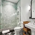 Perle Aparthotel New Orleans