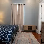 St Philip Gem 5 Bed-5 Bath Steps To Fq - Monthly *