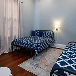 St Philip Gem 5 Bed-5 Bath Steps To Fq - Monthly Holiday home