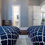 St Philip Gem 5 Bed-5 Bath Steps To Fq - Monthly