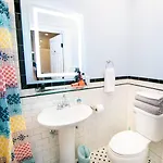 Elysian Historic - 4 Bed-4 Ensuite Baths Holiday home New Orleans