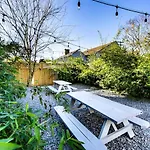 Elysian Historic - 4 Bed-4 Ensuite Baths Holiday home New Orleans