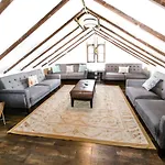 Historic Treme Creole Cottage 3 Bed-2 Bath