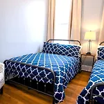 Apartment Governors - 2 Bedroom - Steps To Fq
