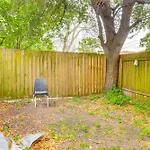 3 Mi To French Quarter Retreat With Private Yard