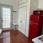 Walk To Jazz Fest From Garden Cottage