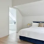 Sonder By Marriott Bonvoy Gravier Place Medical 4*