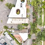 Stay In The Heart Of The French Quarter