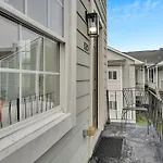 Lower Garden District Home Festival Season Stay