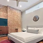 Roami At Factors Row Aparthotel 4*