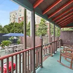 Site 61 Hostel *
