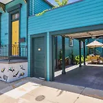 Saint Claude Stunner