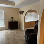 Villa Ponderosa *