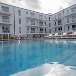 Modern Bywater Condo Pool & Gym