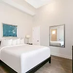Stunning Close To French Quarter