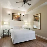 Stunning Near French Quarter Apartment New Orleans