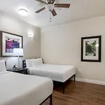 Fully-Furnished 4Br Condo Near Fq