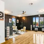 Villa Luxury 5 Bedroom With Rooftop *