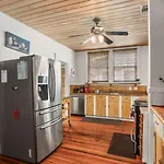 The Nelson House Unbeatable Location * New Orleans