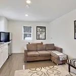 Cute Studio 7Blocks From French Q Steps To Jazz Venues, Free Gated Parking Included