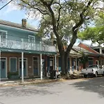 Cute 2bed 1bath, 7blocks From French Q, Steps To Jazz Venues, Free Gated Pk Include