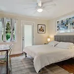 Apartment Cute 2bed 1bath, 7blocks From French Q, Steps To Jazz Venues, Free Gated Pk Include