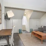 Apartment Cute 1bed 1bath 4blocks From French Q, Near Bourbon St And Steps To Jazz Venues *