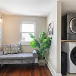 4Br Luxury Uptown Retreat W Private Heated Pool