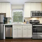 Cute 1bed 1bath 4 Blocks From French Q And Steps To Jazz & Music Venues Apartment New Orleans