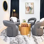 Luxe New Construction In Quiet Neighborhood *