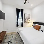 Immaculate Superdome Parking Yard Tvs Ensuite Holiday home New Orleans