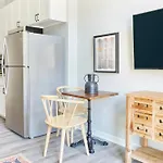 Roami At Canal Quarters