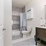 Stunning Close To French Quarter Apartment New Orleans