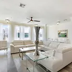 Stunning Close To French Quarter * New Orleans