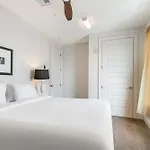 Stunning Close To French Quarter New Orleans