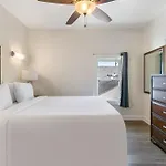 Stunning Close To French Quarter Apartment New Orleans