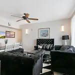 Stunning Close To French Quarter Apartment New Orleans