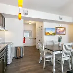 Stunning Close To French Quarter Apartment New Orleans