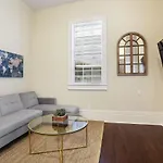 Cute 1bed 1bath 4blocks From French Q Near Bourbon St And Steps To Jazz Venues Apartment New Orleans