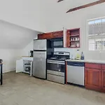 Cute 1bed 1bath 4block French Q Near Bourbon St And Jazz Venues Apartment