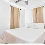 Mid Canal St 2 Bedroom Cute House * New Orleans