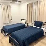Holiday home Mid Canal St 2 Bedroom Cute House