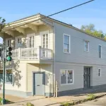 Elegant Garden District 4br * New Orleans