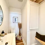Elegant Garden District 4br Holiday home *