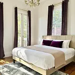 Elegant Garden District 4Br Home