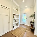 Holiday home Elegant Garden District 4br *