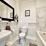Elegant Garden District 4br New Orleans