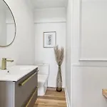 Elegant Garden District 4br