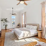 Holiday home Elegant Garden District 4br *